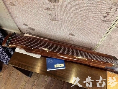 哈尔滨市●久音古琴  ●今日推荐20230715  [断纹仲尼式]