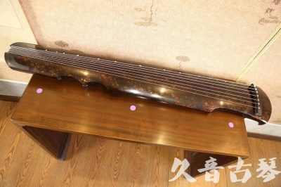 哈尔滨市●久音古琴  ●臻品推荐 20231106 [犀牛皮纹伏羲式]